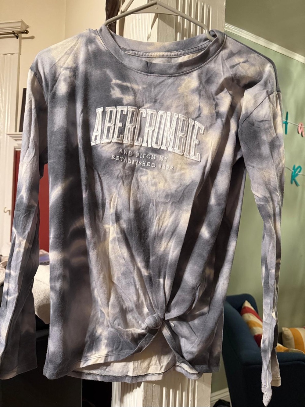Abercrombie & Fitch Tie-Dye Knot Front Long Sleeve Top - Blue & Cream